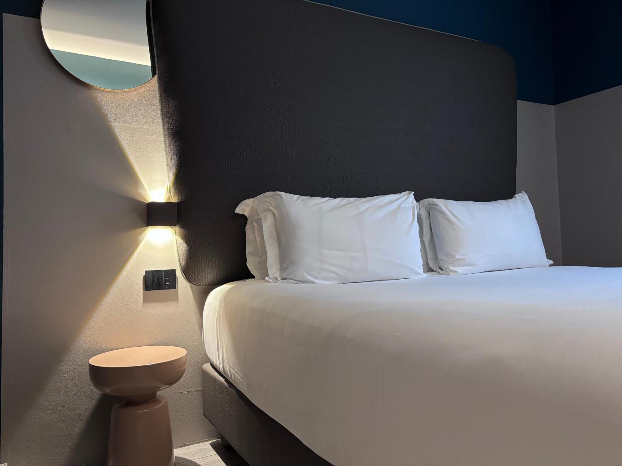 Av Hotel Milano Exterior foto