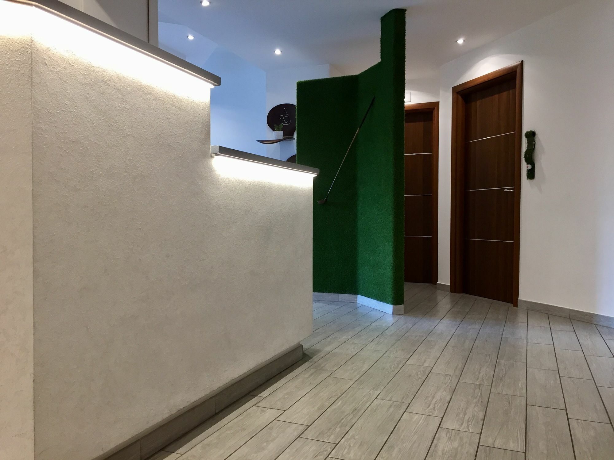 Av Hotel Milano Exterior foto